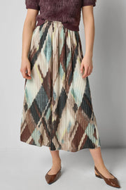 pleated maxi skirt