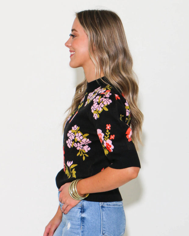 short sleeve flower sweater