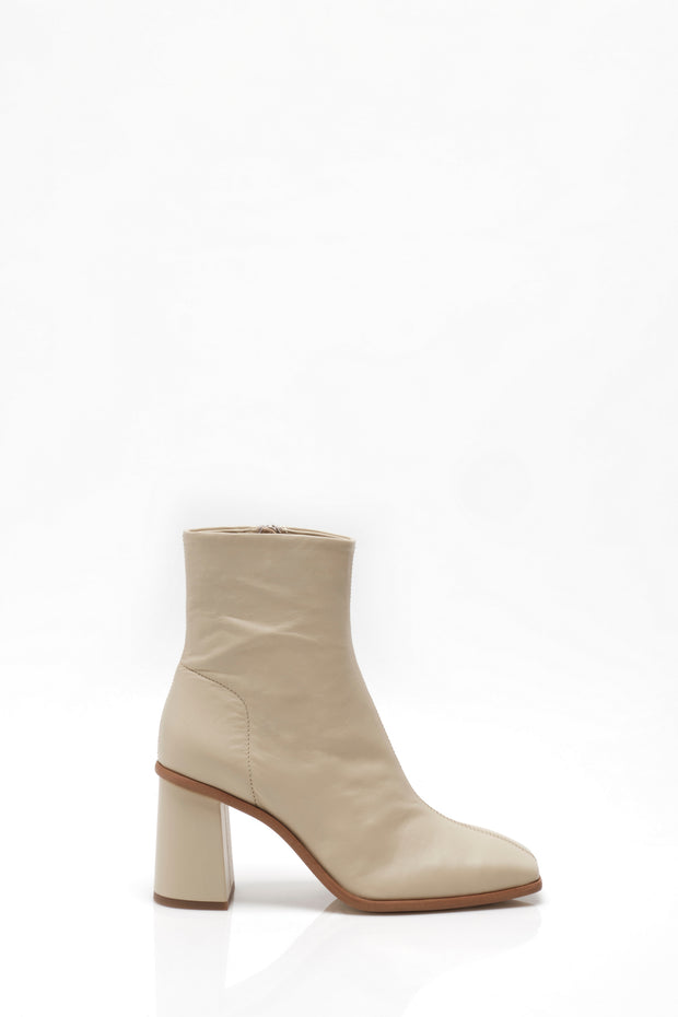 sienna ankle boot